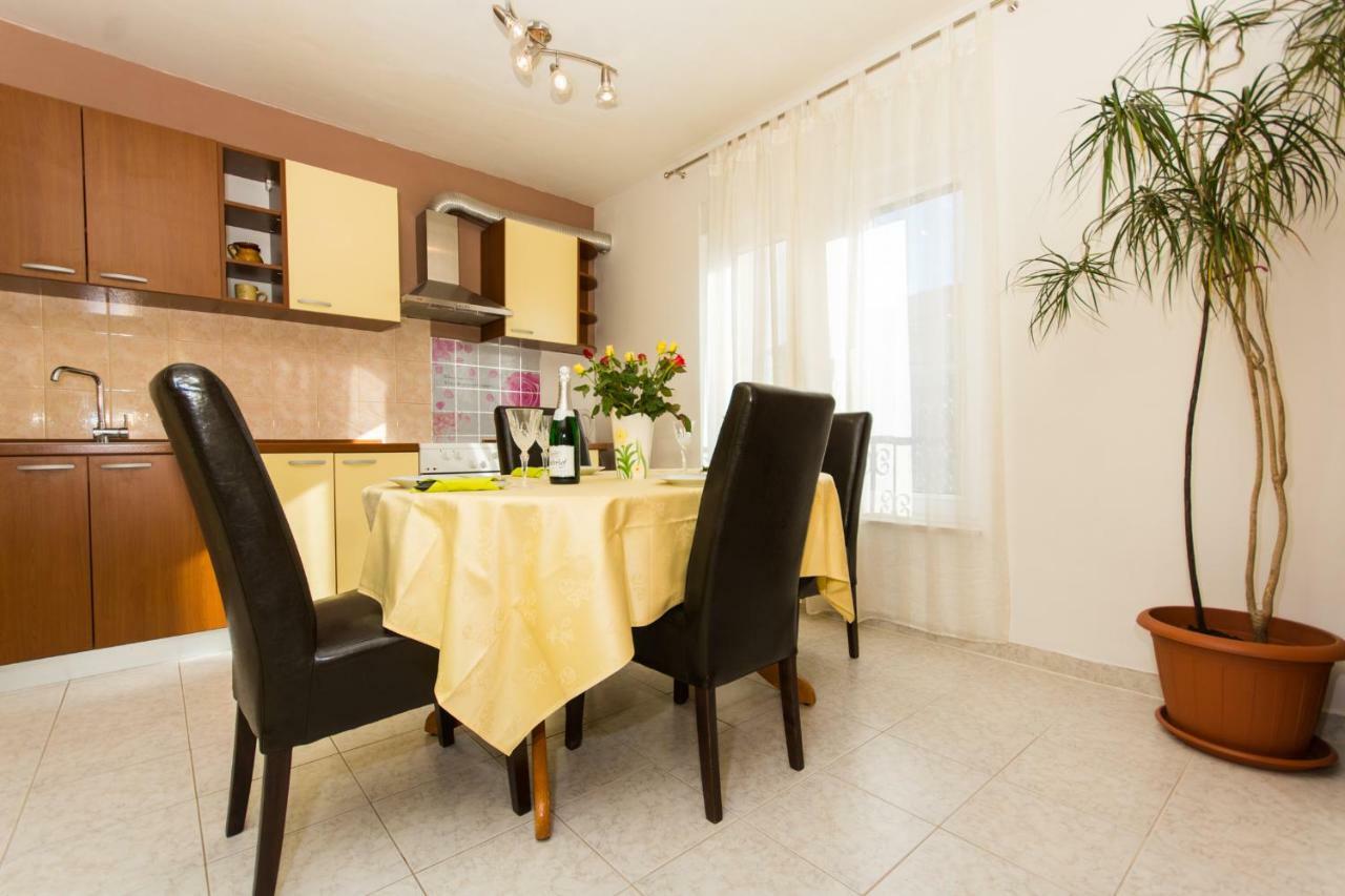 Apartman Ruza Appartement Trogir Buitenkant foto